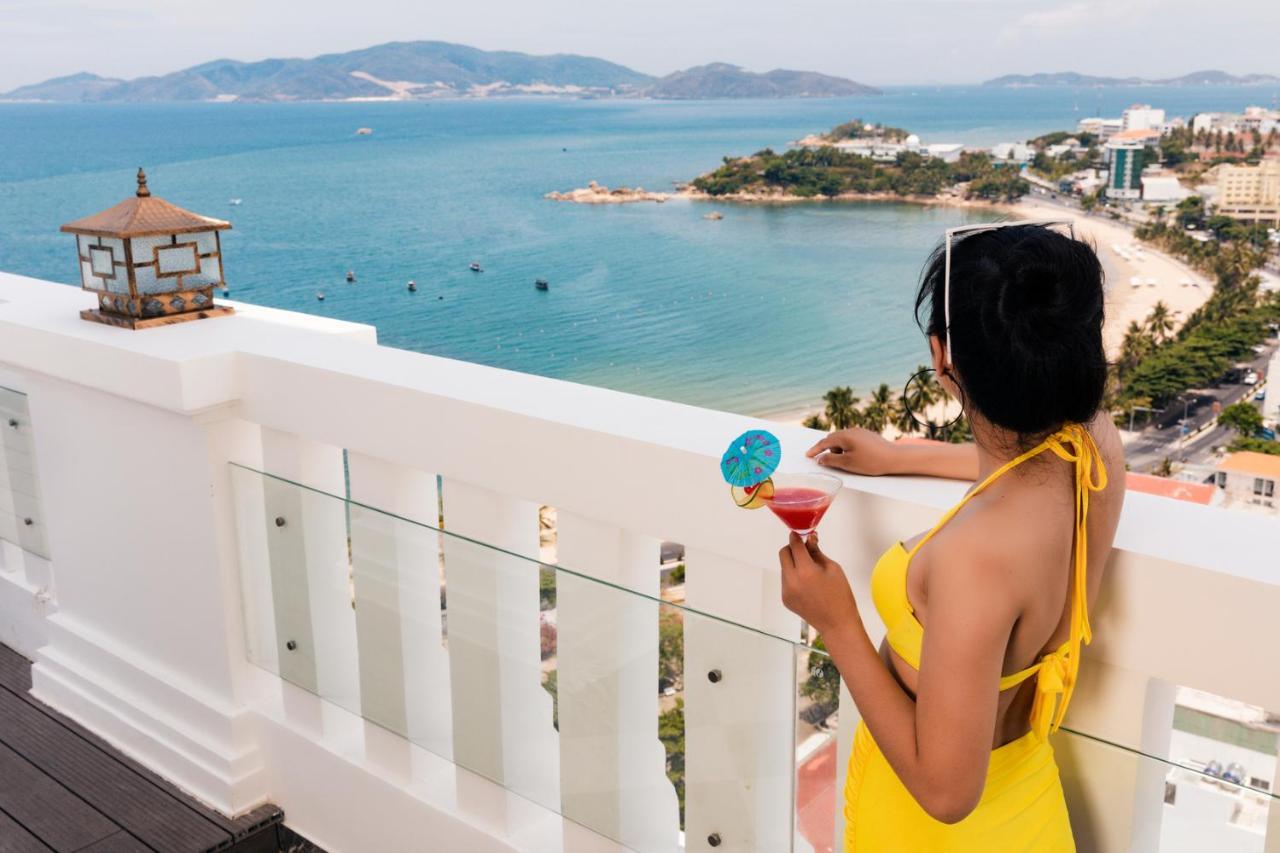 Aston Nha Trang City Hotel Kültér fotó