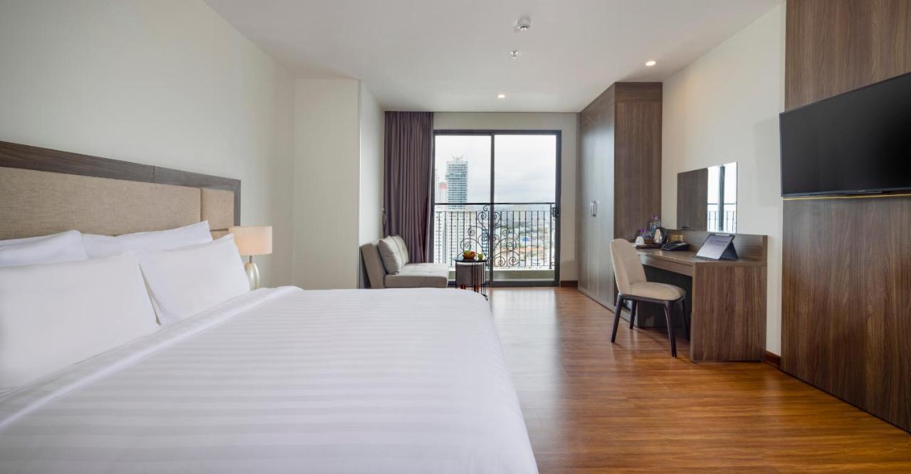 Aston Nha Trang City Hotel Kültér fotó